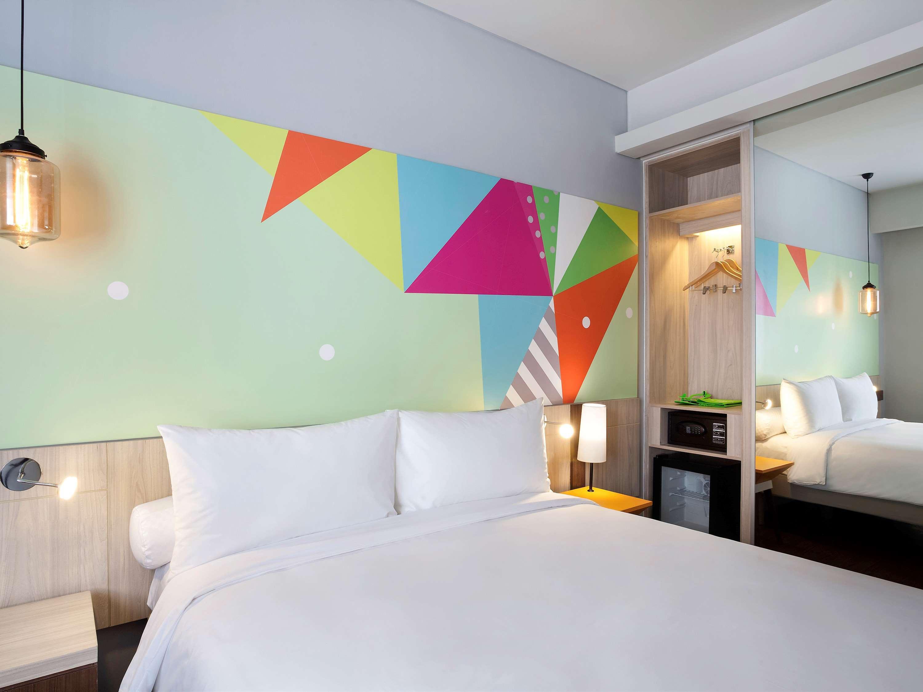 Ibis Styles Jakarta Sunter Extérieur photo