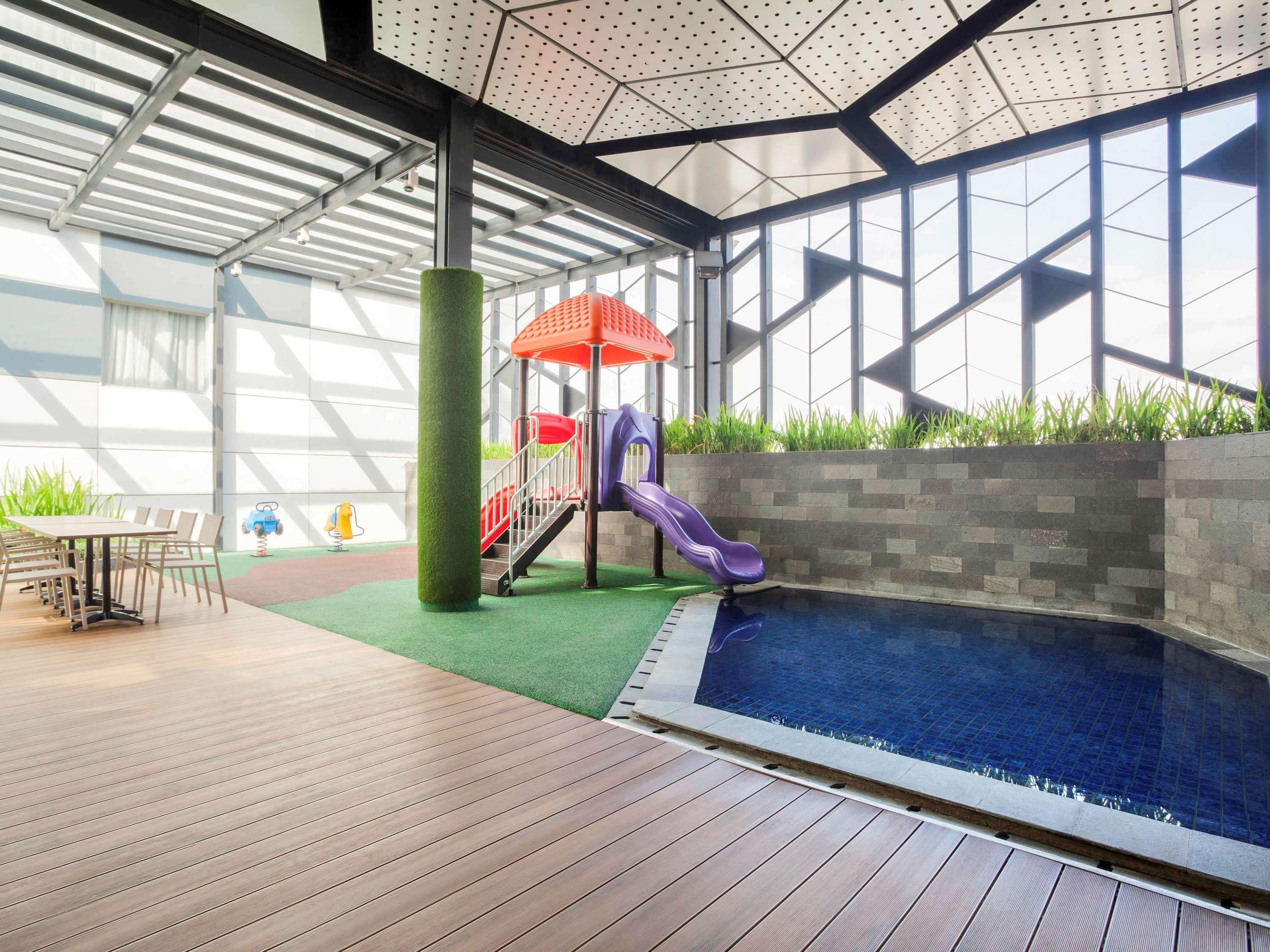 Ibis Styles Jakarta Sunter Extérieur photo